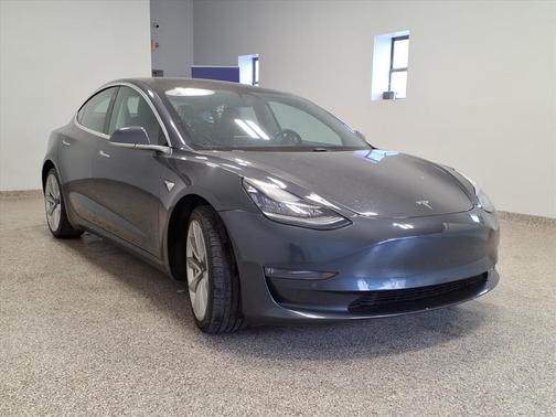 2020 Tesla Model 3 Long Range