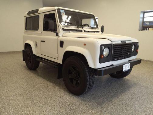 1998 Land Rover Defender 2-Door 4WD