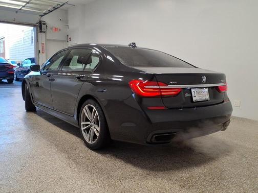 2019 BMW 750 i xDrive