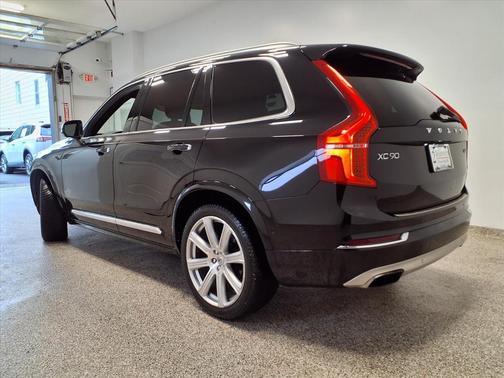 2017 Volvo XC90 T6 Inscription