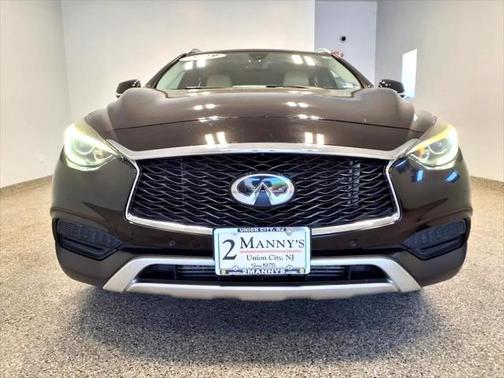 2019 INFINITI QX30 LUXE