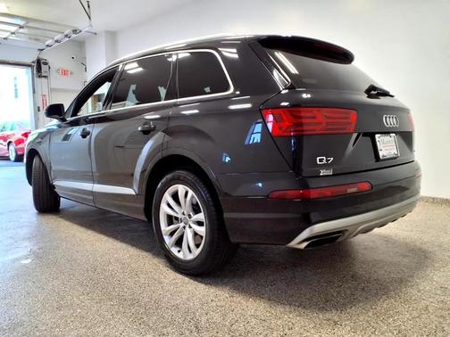 2017 Audi Q7 2.0T Premium