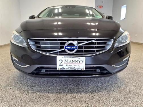 2016 Volvo S60 Inscription T5 Drive-E Platinum