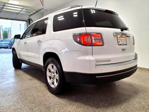 2016 GMC Acadia SLE-2