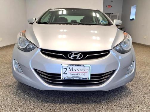 2013 Hyundai ELANTRA Limited