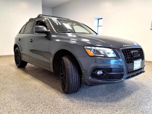 2011 Audi Q5 Premium Plus