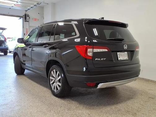 CYRSTAL BLACK PEARL 2019 Honda Pilot EX-L
