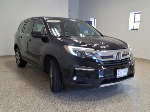 CYRSTAL BLACK PEARL 2019 Honda Pilot EX-L