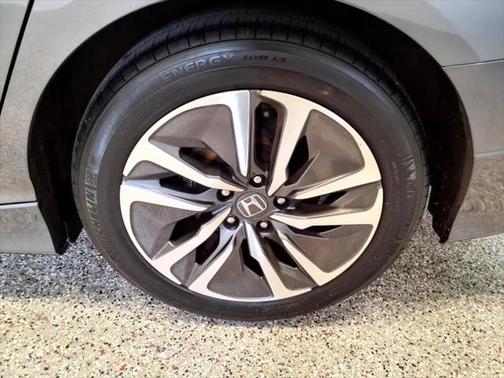 2018 Honda Accord Hybrid Base