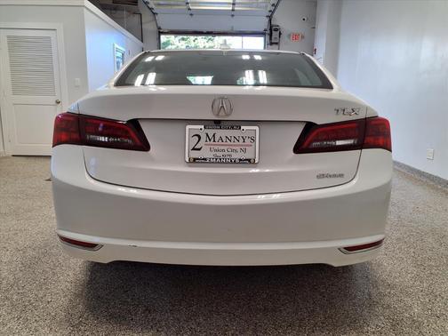2017 Acura TLX V6 w/Technology Package