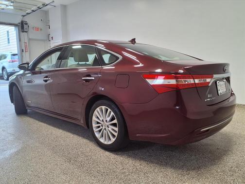 2015 Toyota Avalon Hybrid XLE Touring