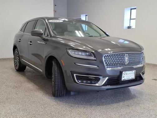 2019 Lincoln Nautilus Reserve