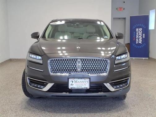 2019 Lincoln Nautilus Reserve