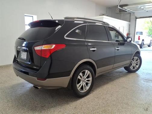 Black Noir Pearl 2012 Hyundai Veracruz Limited