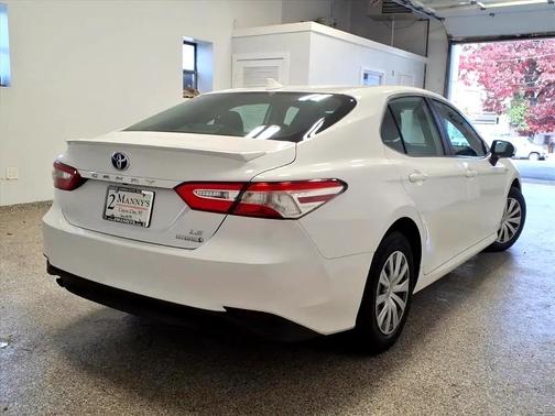 2020 Toyota Camry LE