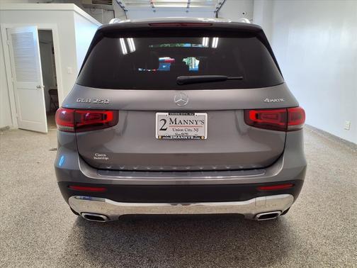 2021 Mercedes-Benz GLB 250 4MATIC