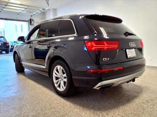 2017 Audi Q7 3.0T Premium