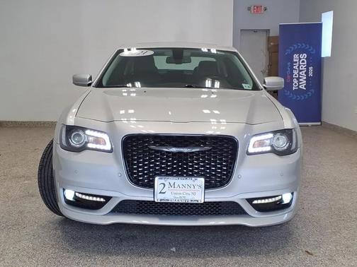 SILVER MIST 2021 Chrysler 300 Touring L