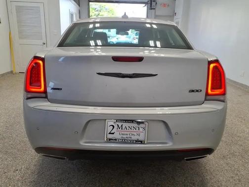 SILVER MIST 2021 Chrysler 300 Touring L