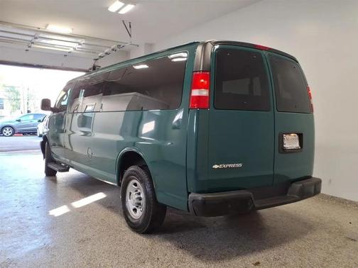 2019 Chevrolet Express 3500 LS