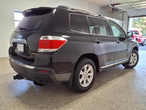2012 Toyota Highlander Base
