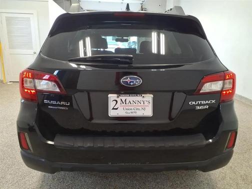 BLK 2016 Subaru Outback 3.6R Limited