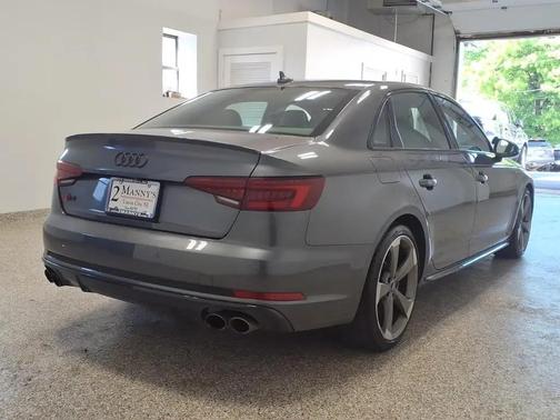 DAYTONA GRAY METALLIC 2018 Audi S4 3.0T Prestige