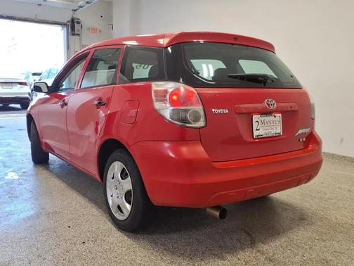 2005 Toyota Matrix Base