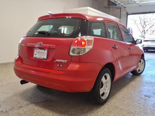 2005 Toyota Matrix Base