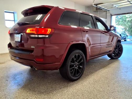 2021 Jeep Grand Cherokee Laredo