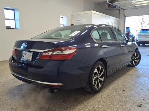 2017 Honda Accord EX