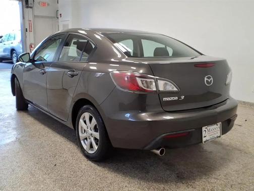 2010 Mazda Mazda3 i Touring