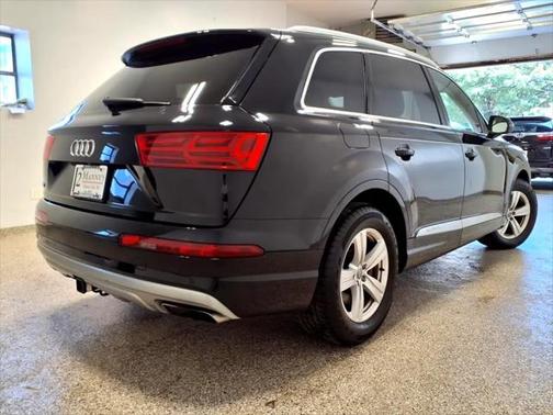 2019 Audi Q7 45 Premium