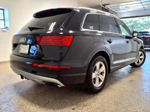2019 Audi Q7 45 Premium