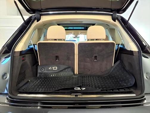 2019 Audi Q7 45 Premium