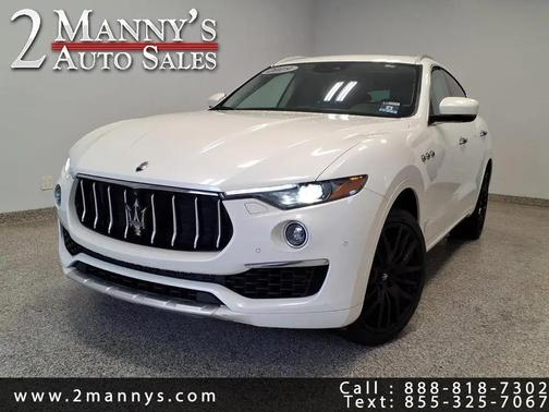 WHITE 2019 Maserati Levante S GranLusso