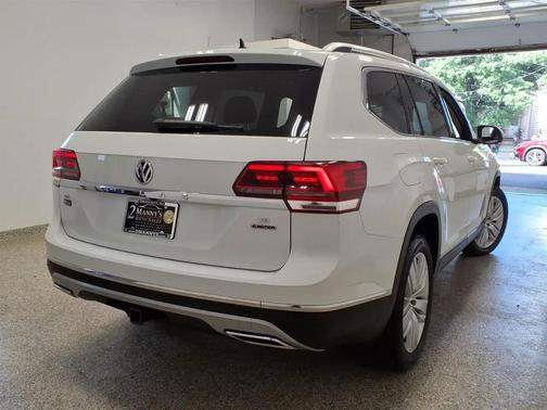 WHI 2018 Volkswagen Atlas 3.6L SEL Premium