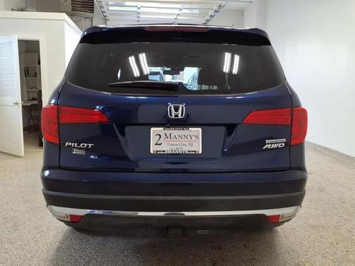 BLU 2017 Honda Pilot Touring