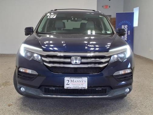 BLU 2017 Honda Pilot Touring
