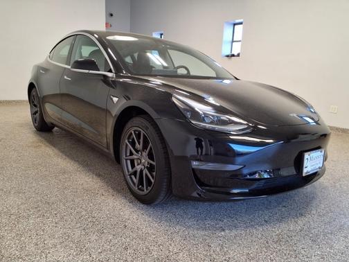 2020 Tesla Model 3 Long Range