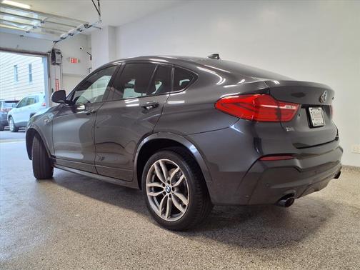 2018 BMW X4 M40i