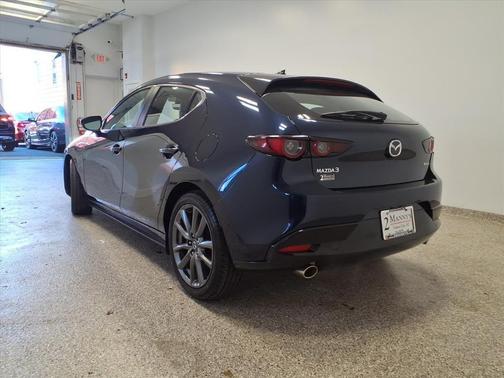 2019 Mazda Mazda3 FWD w/Preferred Package