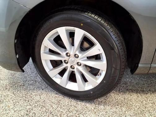 2014 Toyota Venza LE
