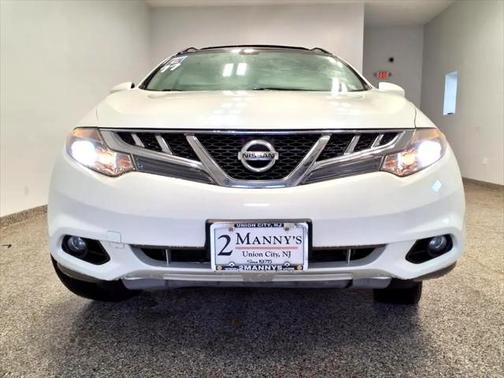 2011 Nissan Murano LE
