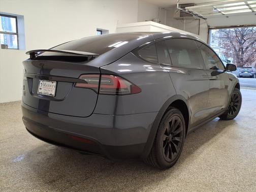 2017 Tesla Model X 90D