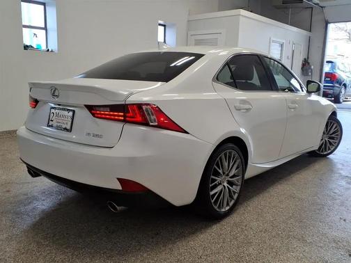 WHI 2014 Lexus IS 250 Base