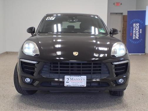 2017 Porsche Macan AWD