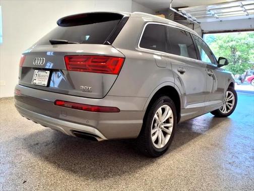 2017 Audi Q7 3.0T Premium
