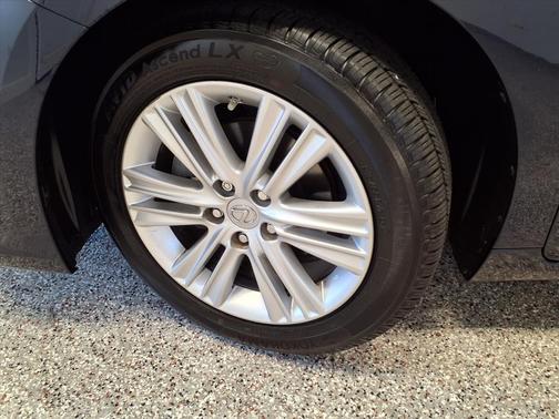 2015 Lexus ES 350 Base