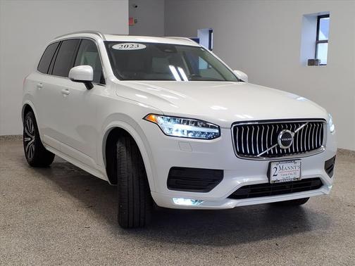 2023 Volvo XC90 B5 Core